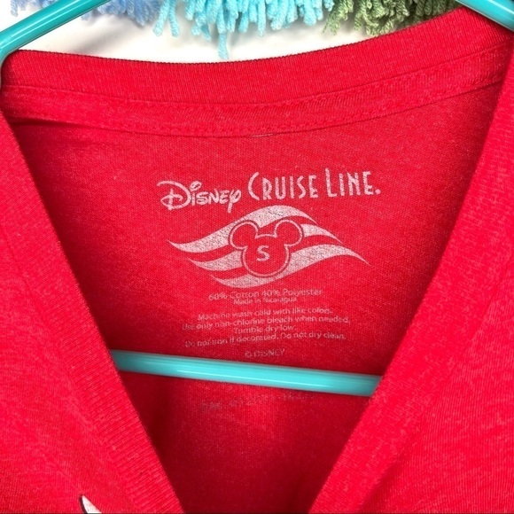 Disney Cruise Line Retro Mickey Mouse Gang Donald Minnie Goofy Red T-Shirt Small - Picture 4 of 10